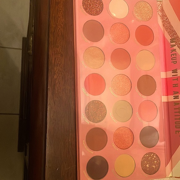 ⚡️⚡️Rude Cosmetics United Peachy Nudes eyeshadow palette NWT - Picture 7 of 10